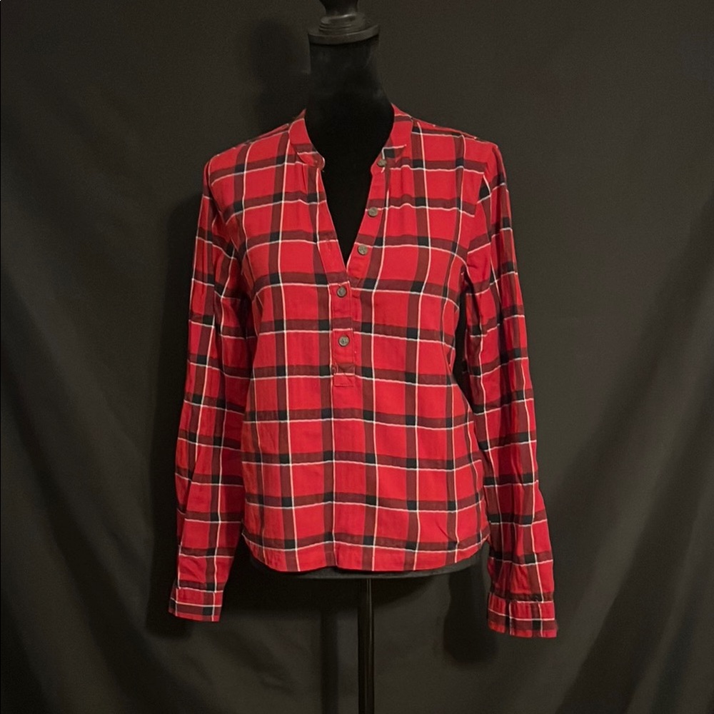 Abercrombie & Fitch Red Plaid Half Button-Up Shirt